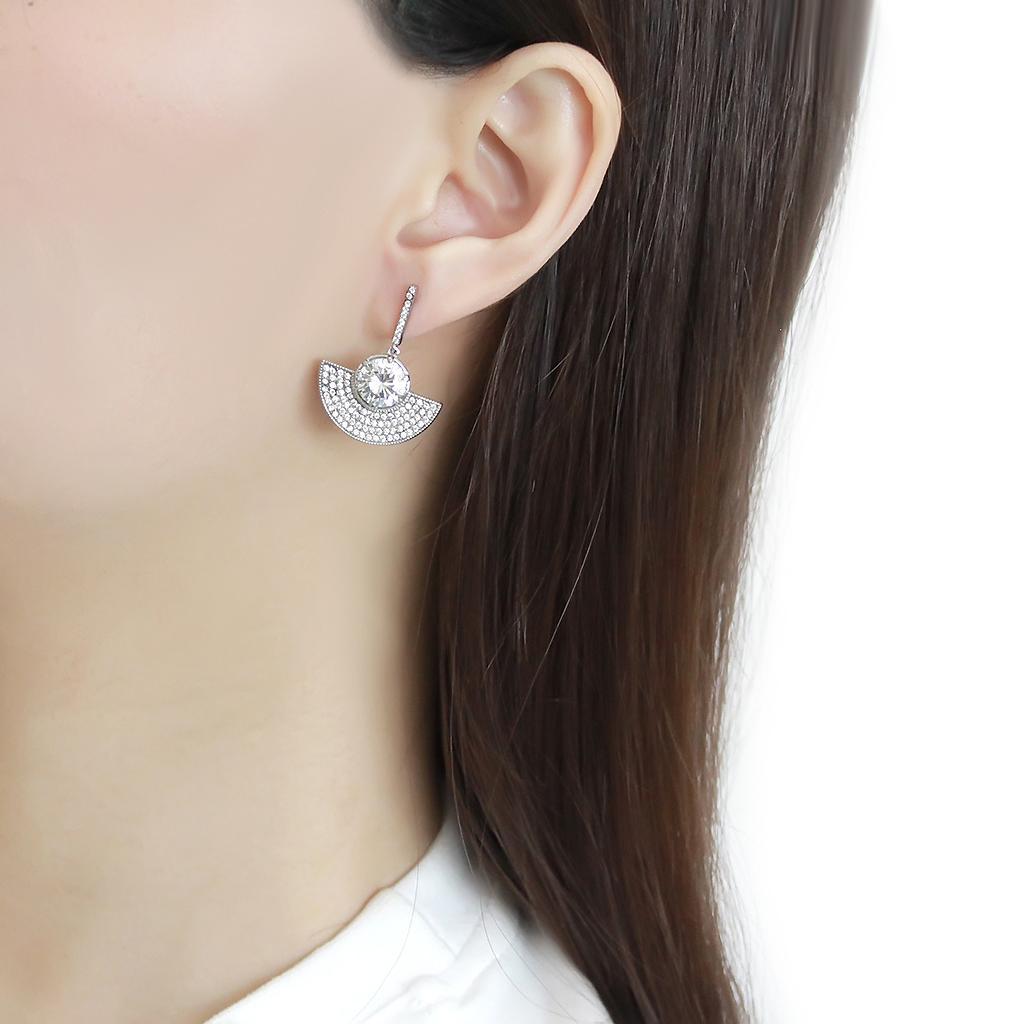 DA334 - No Plating Stainless Steel Earrings with AAA Grade CZ in Clear