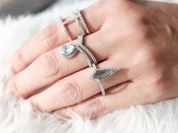 How to Mix and Match Fashion Rings with Stones