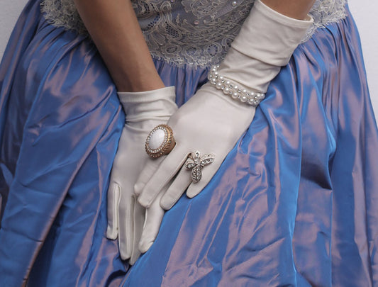 Must-Have Vintage Rings for the Romantics