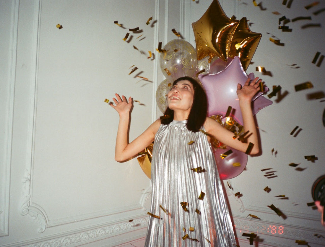 How to Accessorize a New Year’s Eve Outfit