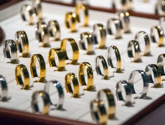 Fun Ways to Organize Your Fashion Rings Collection