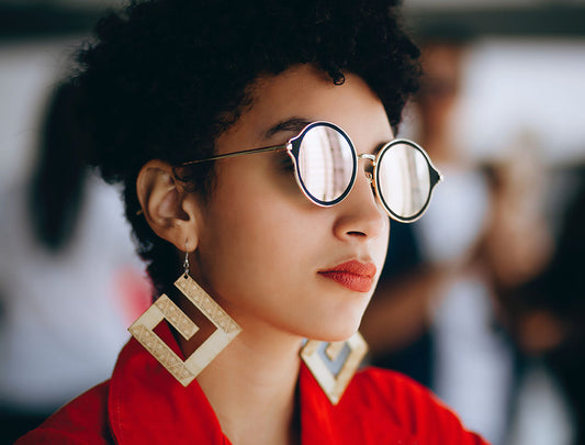 3 Perfect Pairs of Sunglasses and Earrings for Fall